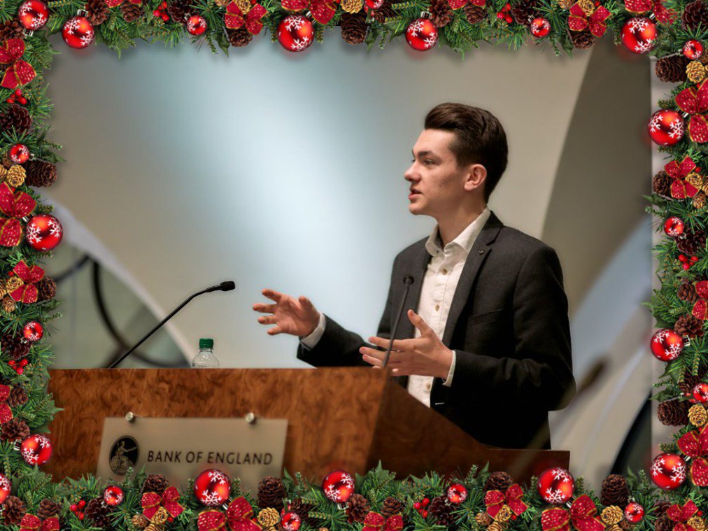 ClearBooks's tweet photo. There's just one week left until #Christmas, meaning we're down to our last few #AccountancyAdvent Calendar days. Today we have #advice from #entrepreneur @TowersBen - click here to take a look! https://t.co/9z7CSfJQa7 #business #inspiration #SmallBiz https://t.co/AgKObUOlHJ