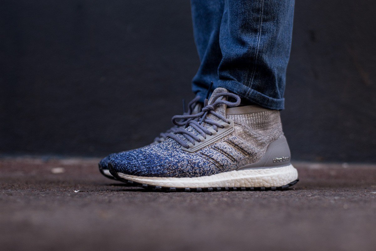 Cantidad de dinero lento Sofocante The Sole Supplier on Twitter: "adidas Ultra Boost Mid ATR now with 25% at  END. Clothing *Use code VIPSALE Trace Khaki &gt; https://t.co/BXP7QRM4VU  Noble Indigo &gt; https://t.co/BXP7QRM4VU https://t.co/xelMHAoBRH" / Twitter