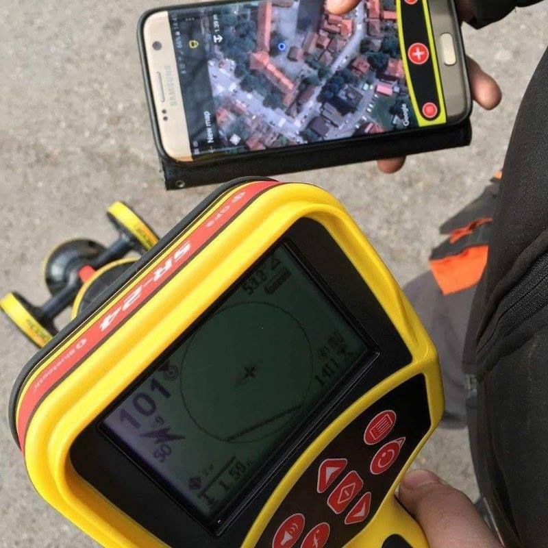 RIDGIDKollmann's tweet photo. Met de RIDGID SR-24 SeekTech SR-24 Leidingzoeker vind je snel ondergrondse (nuts)leidigingen. Dankzij de geïntegreerde Bluetooth® en GPS technologie kun je informatie streamen naar bijvoorbeeld je smartphone.

https://t.co/usR0goHL6h https://t.co/oMNoFp04Ou
