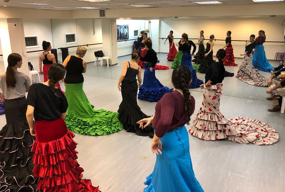 _MariaJuncal's tweet photo. ¡Qué alegría ver nuestro #flamencoporelmundo! Clases en #TelAviv https://t.co/Qz9YDCnabu