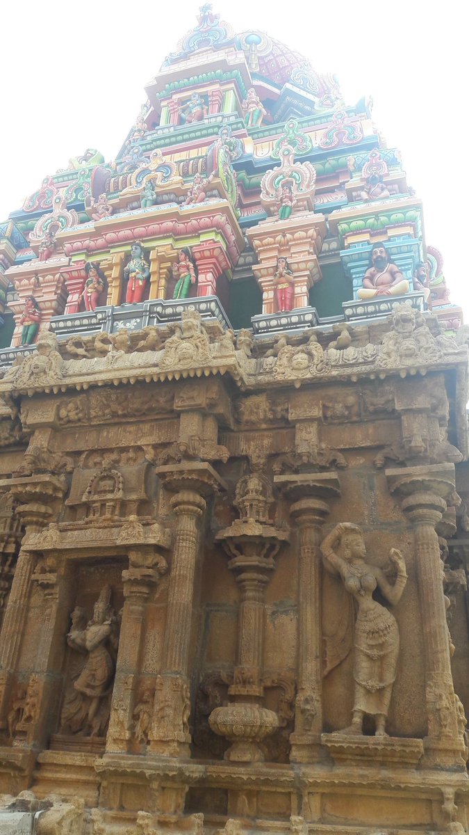 The Venu Gopala Swamy Temple built during Hoysala reign is a clear Architecture treasure. It does shows some of the barbaric destructions probably by Madurai or Delhi Sultanates post Malik Kafur first raid in 1311.