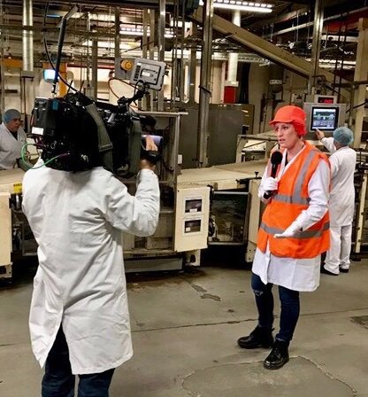 pladis_Global's tweet photo. Behind the scenes filming w/ @BBCBreakfast at the Aintree factory on how we get our Jacob's crackers ready for Xmas! Stay tuned for more. https://t.co/7p7s87xKkn