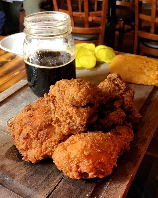 DatBayou's tweet photo. We might be a little biased, but we think our fried chicken is a great idea for lunch. 😉

📷: @morganemig https://t.co/BcSjLFrwAQ