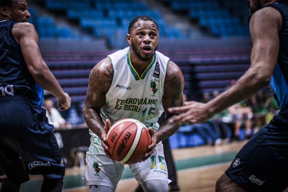mdodesporto's tweet photo. Ferroviário da Beira falha acesso as meias-finais da #FIBAACC após ser derrotado por 63-92 diante da AS Sale. https://t.co/gNdDLMKlRr