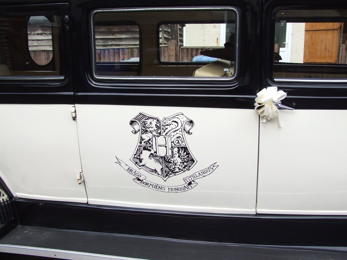GuidesForBrides's tweet photo. We love a themed wedding @AlwaysChauffeur recently did a #HarryPotter one 🧙🏼‍♂️ 👰🏻🤵🏻💍They even had a little Dobby for good luck ☘️ https://t.co/O8PpiHYaVd  What theme would you choose? https://t.co/L33023CsY4