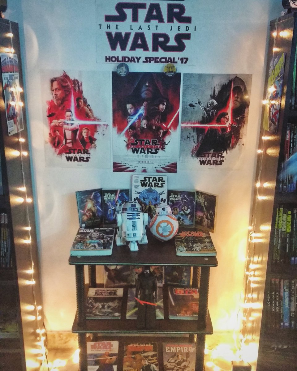 comiccollectiv3's tweet photo. The #starwars #holidayspecial event was a lot of fun at the #library !! See the entire pics from the event at : https://t.co/jrAYYMnhRB 😉
#StarWarslastjedi #thelastjedi #kochi #kerala #comicevent #starwarsevent #comiclibrary #comics #cosplay #boardgames #kahoot #quiz #cardgames https://t.co/ruyxLzAR0g