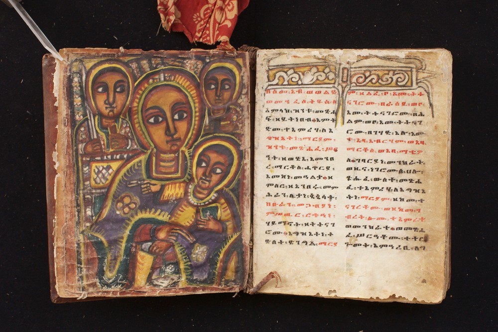 britishlibrary's tweet photo. For today’s #BLAdvent, this beautiful manuscript from @bl_eap: Tä'amrä Maryam ‘Miracles of Mary’ (19th century) https://t.co/q1WvSk6rRg https://t.co/j2WEQhxqzR