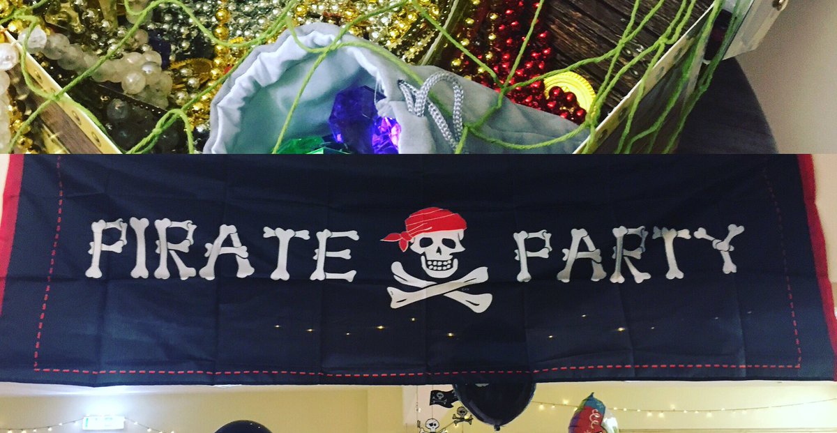 SusanEEvans32's tweet photo. 16 12 17 Pirate Party in Grandborough Warks by https://t.co/HYX1RQh1fR #boysparty #childrensparty #pirates https://t.co/4id2y1YXUu