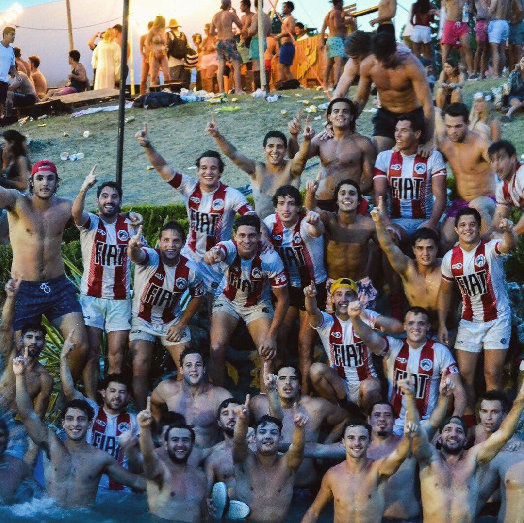 jccrugby's tweet photo. Jockey Club Cordoba es CAMPEÓN del @SevenDelPlumazo ¡FELICITACIONES JUGADORES Y STAFF!
#JCC7s #Rugby #Seven #SevendelPlumazo https://t.co/0smrcWG3OP