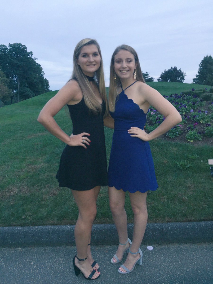 HallieWestphal's tweet photo. happy birthday kate!! ❤️💁🏼🎊🎉 hope you had a great day love u lots @kate_murray16 https://t.co/hjbMpPQHHk