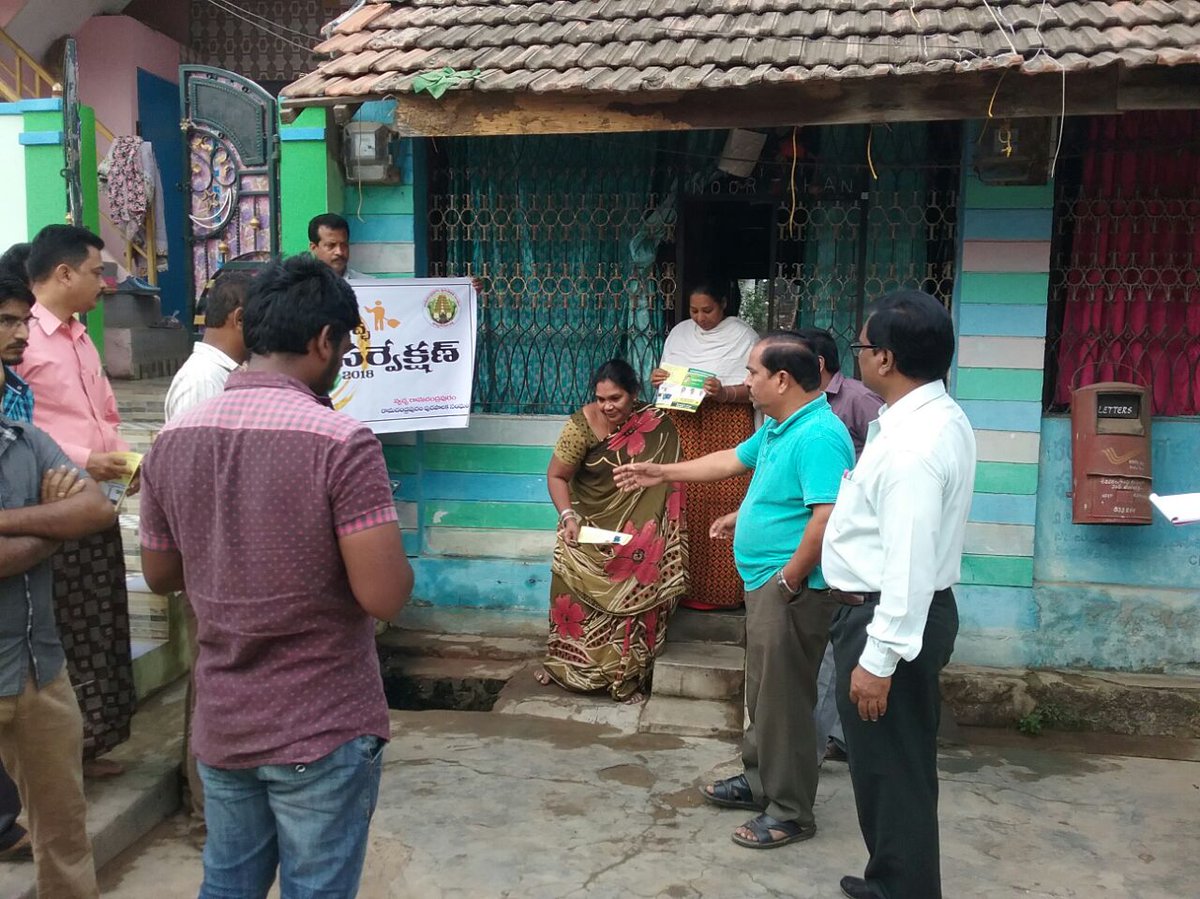 rcpmulb's tweet photo. SWACHA SURVEKSHAN  2018 AWARENESS PROGRAMME  IN VARIOUS WARDS https://t.co/gUs5glbFoO