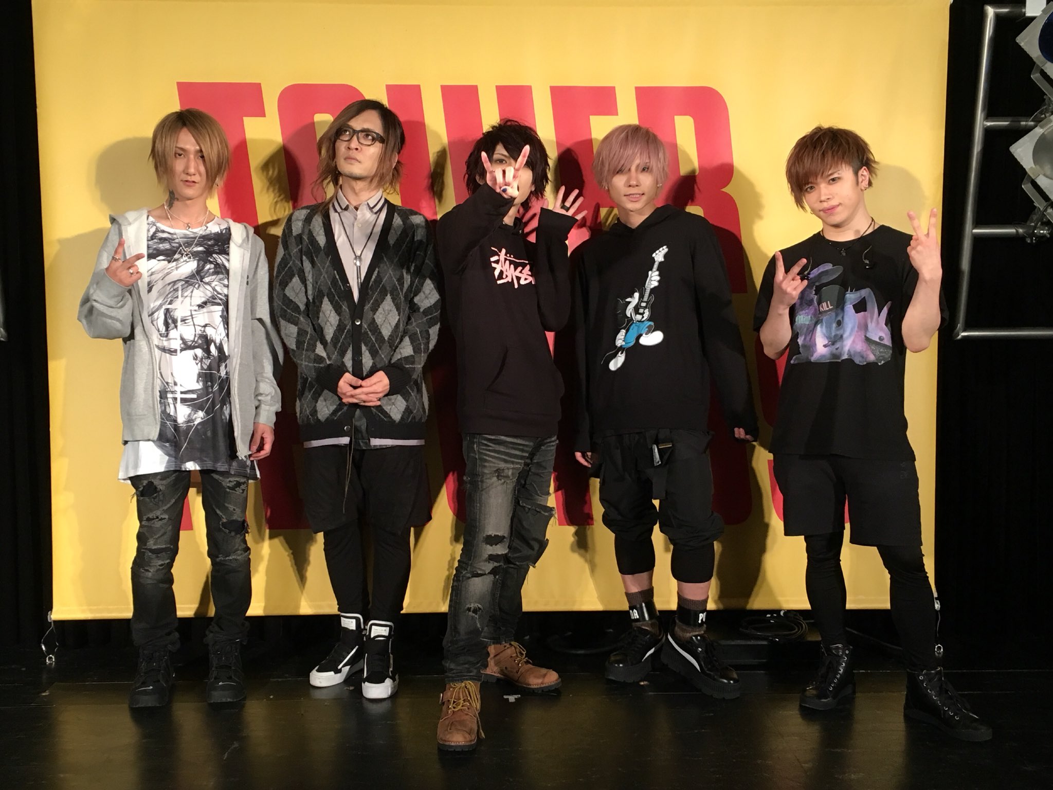 タワーレコード渋谷店 タワ渋イベント Vistlip 12 6発売ニューシングル Timer 発売記念イベント終了致しました 急遽販売したコラボドリンクも大盛況でした 沢山のご参加 ありがとうございました 枚 Vistlip T Co Nujabmfu7l タワーレコード渋谷店 タワ渋イベント Vistlip 12 6発売ニューシングル Timer 発売記念イベント終了致しました 急遽販売したコラボドリンクも大盛況でした 沢山のご参加 ありがとうございました 枚 Vistlip T Co Nujabmfu7l