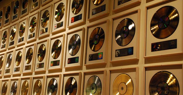 RapBurger tweet media