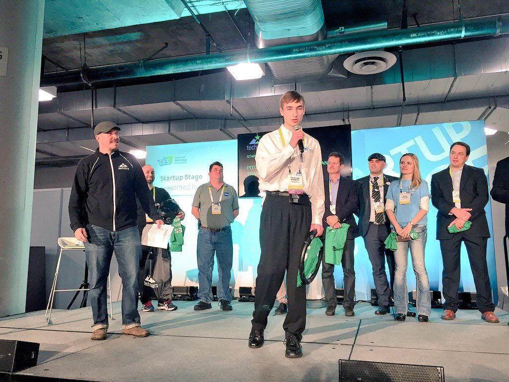 Ted Serbinski 🦖 tweet media