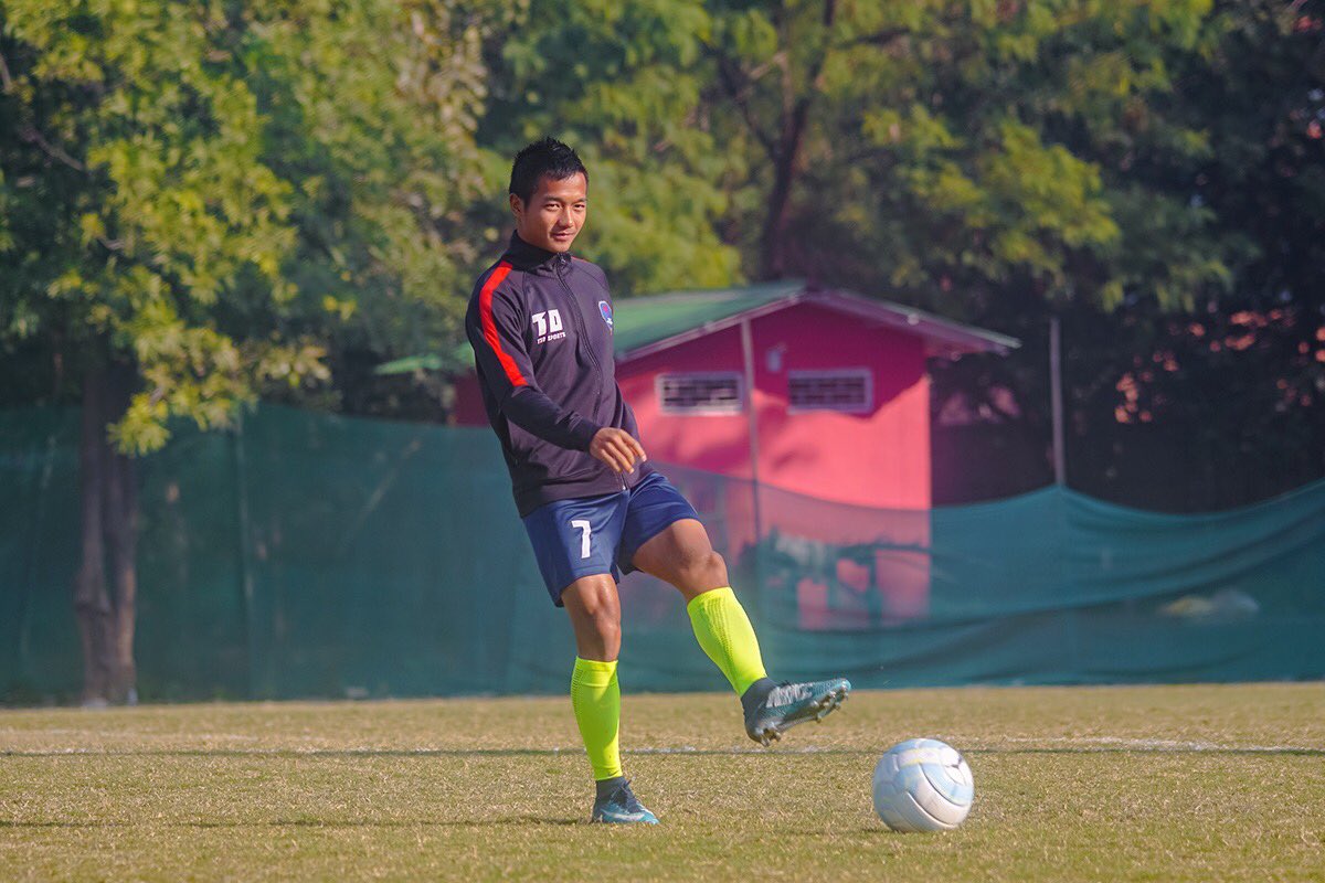 DelhiDynamos's tweet photo. 😁 #RoarWithTheLions https://t.co/iunTc9Rbxx