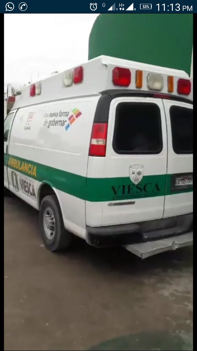 viesca_magico's tweet photo. @licjuanceballos 
Buenos días.
En #Matamoros y en #SnPedro le Niegan #AtencionMedica a una #Persona de #Viesca  por Falta de un #PaseMedico y #FalleceEnAmbulancia.
En #Viesca No había#Medicos en #NingunaClinica 
#NegligenciaMedica  https://t.co/3dSXLWFEMM https://t.co/dB6IzixXWP
