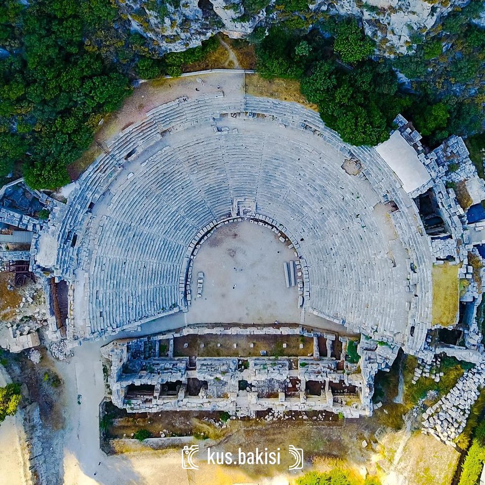 TuruncuAntalya's tweet photo. Kuş Bakışı Side 💓💓
.
.
.
#dünya #turuncu #turuncuantalya #side #antik #antalyaspor #yeşil #doğa #Turkey #Türkiye #antalyacity #antalyaphotos #holday #blog #travel #antalyaturkey https://t.co/x2lo6Q0N6g