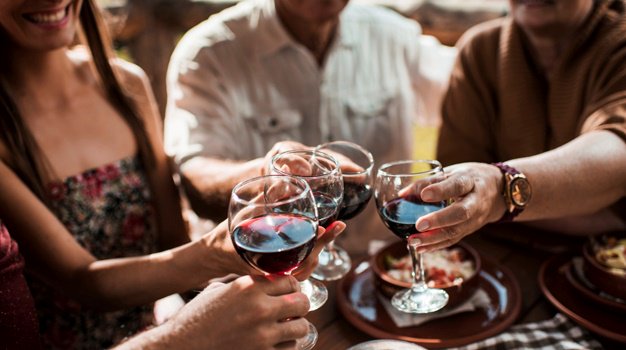 Traveller24_SA's tweet photo. Festive season: Pledge to #StrideForGood and drink responsibly
https://t.co/00AswTPrhN https://t.co/ZbLv4D6uuH