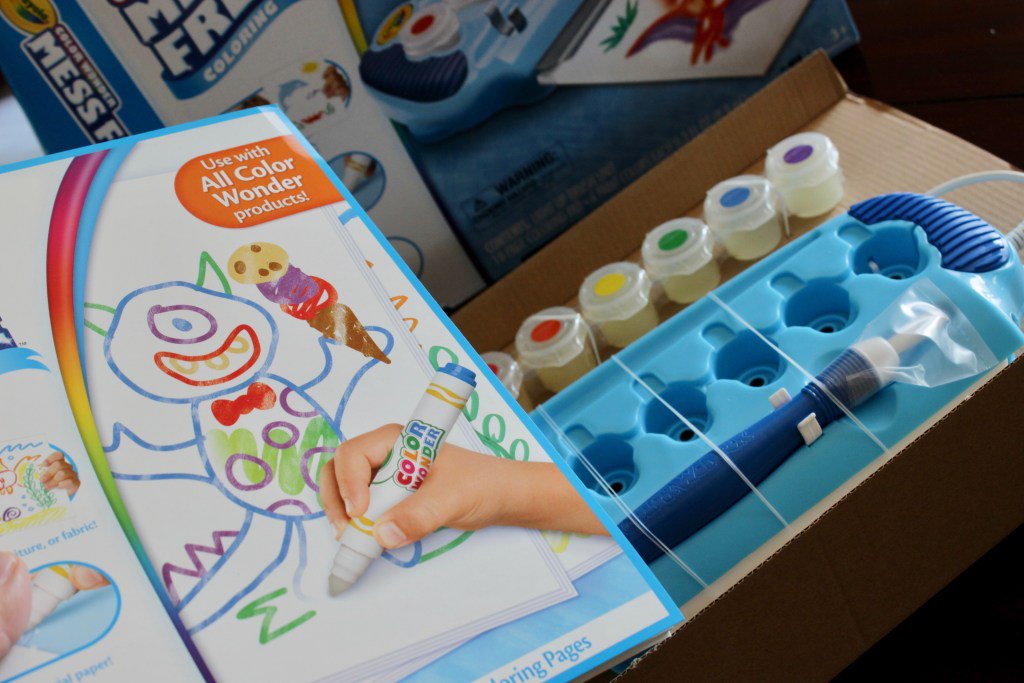 MomItForward's tweet photo. To all busy moms out there, this @Crayola #ColorWonder will surely make your homes (especially your walls) mess-free! https://t.co/JcaUaX6N2Z https://t.co/VH0pvAH1nA