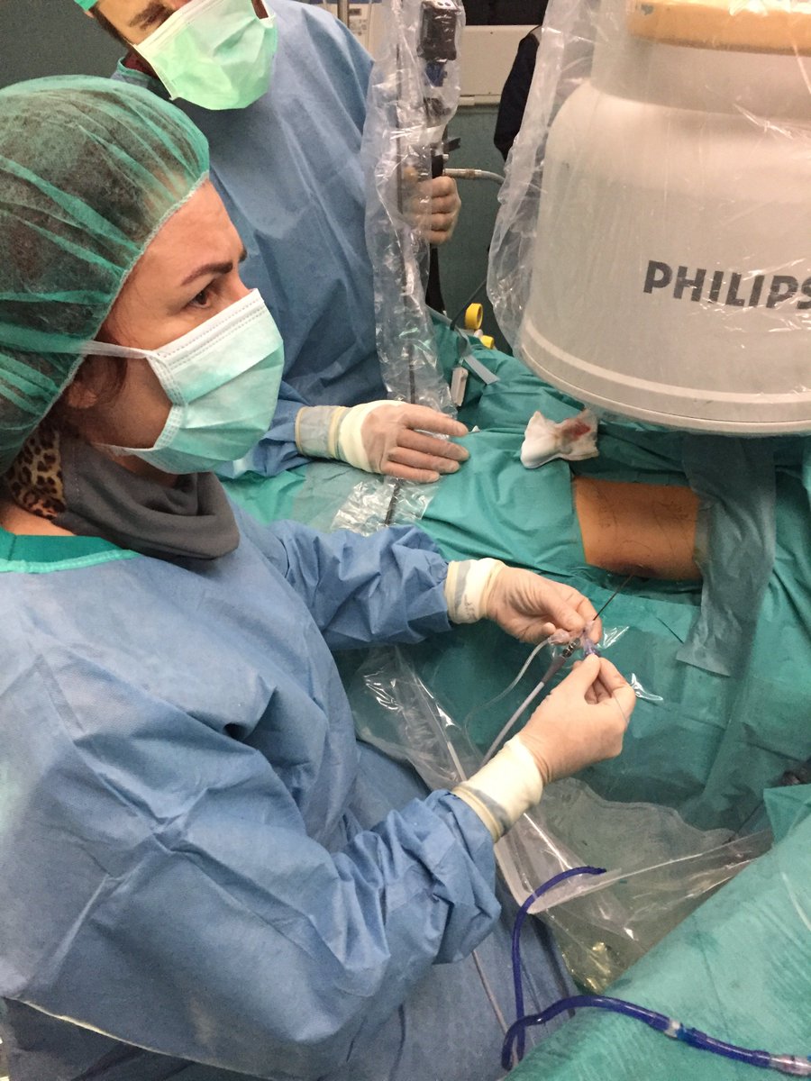 PolyDiagnost's tweet photo. Dr. Stefania Ferretti successfully treated a difficult lower kidney calyx stone of 1cm in a 10 years old child with our newly installed #Microperc® system in Azienda Ospedaliero-Universitaria in Parma #wonderfuljob #PCNL https://t.co/MPYjpuhjM8