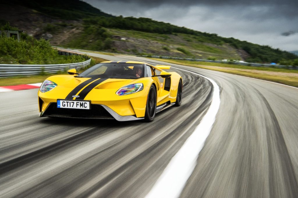 #Ford GT Video - Rekordfahrt auf nördlichster Rennstrecke der Welt &amp; Atlantikstraße - bit.ly/2kdZJKV - #ArcticCircleRaceway #AtlanticOcean #Atlantikstrasse #FordGT