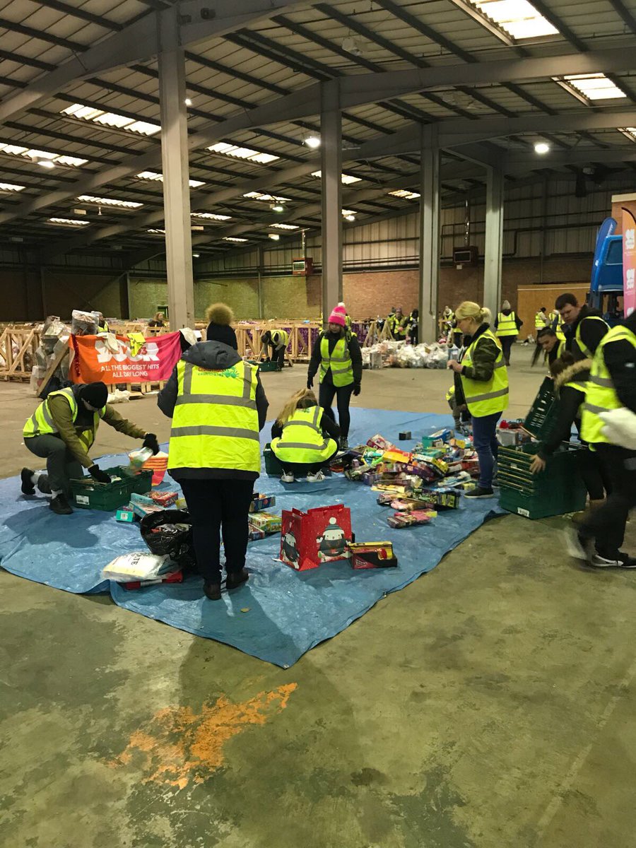 Tesco East Didsbury proud to support <a href="/KEY103/">KEY</a> with missionchristmas 🎅 <a href="/Cirkus37/">MaDaCo</a> <a href="/Will_hldswth/">Will Houldsworth</a> <a href="/amandacreevy7/">Amanda Creevy</a>