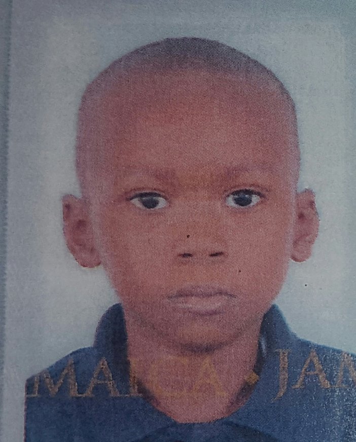 UNICEFJamaica's tweet photo. Help find Clifford 🚨

A HIGH ALERT has been activated for Clifford Campbell, 11, of White Haven, Kingston 8 who went missing on Friday. He’s 154cm (5ft 1in) tall. Last seen at school wearing blue shirt, grey pants and black shoes. 

📞👮🏾‍: 924-182 or 119

#AnandaAlert https://t.co/uEsNN325Ru