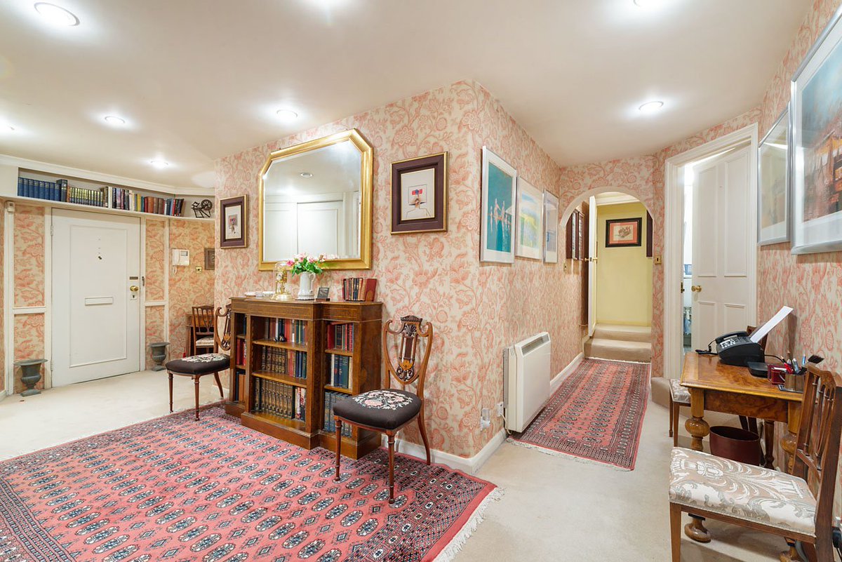 Property_AW's tweet photo. The small deals are often the most fun and this one in #CadoganSquare has not let us down!! https://t.co/f3qX6knkrr