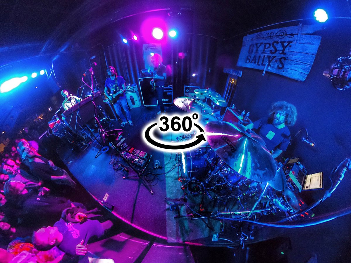 goodfootmedia's tweet photo. Dopapod at Gypsy Sallys in Washington, DC 2017-12-14 #theta360 https://t.co/8w8ehHzbR8 https://t.co/s3H1kAQyvw