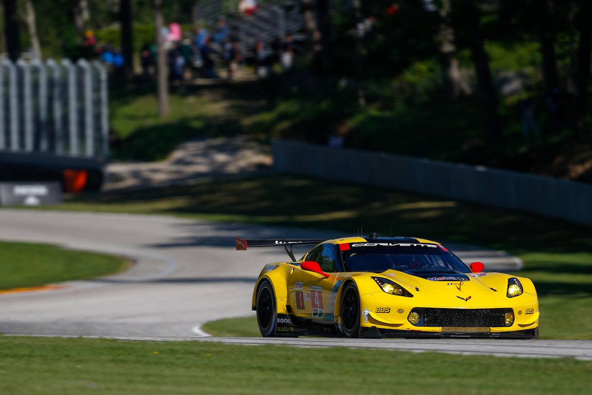 IMSA's tweet photo. Because race cars make #MondayMorning wayyyy better https://t.co/eMl6Ir0mSv