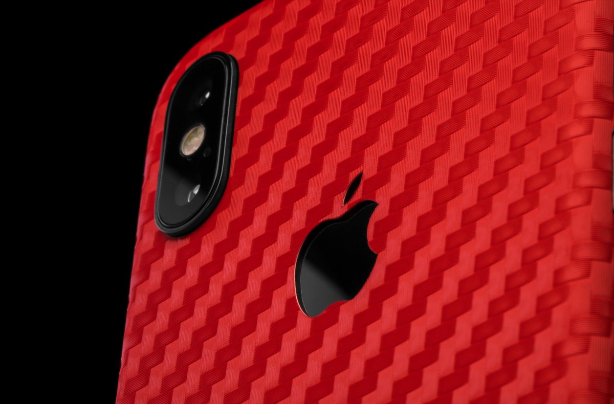 dbrand's tweet photo. Is your life falling apart? Patch it back together with a skin. https://t.co/YyyAvxrk0I