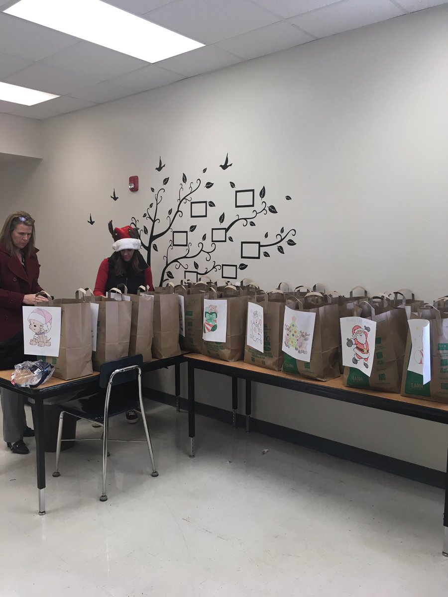 Our hearts are feeling full looking at the all the hard work and generosity of our NJHS, YCI, &amp; EMS staff who spread some Christmas cheer for some special Erwin Students @ErwinMiddle #kindnessepidemic