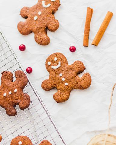 12 Treats for Christmas!
6. Gingerbread Men Cookies are always a welcome festive treat!
Uses Simple Mills Gluten Free Pumpkin Muffin mix, recipe on website.