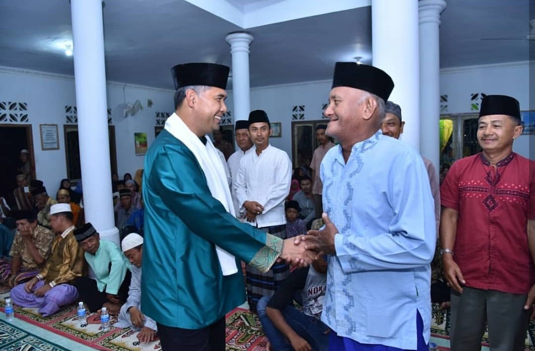 pemkotjambi's tweet photo. Walikota Jambi @SY_fasha Menghadiri Peringatan Maulid Nabi Muhammad SAW, Bertempat Di Masjid Al Hidayah Paal Merah. 17/12 https://t.co/pCGqbr0iJG