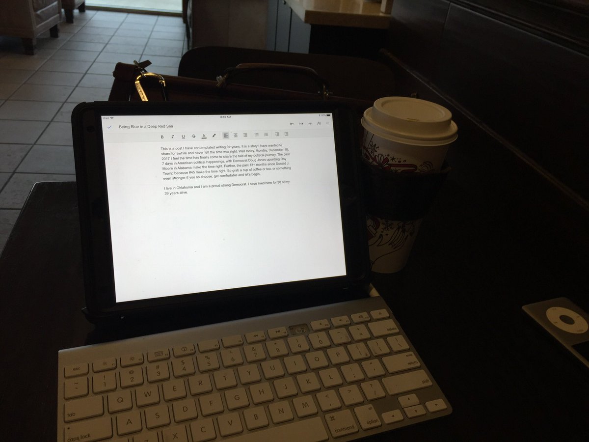 MrGragg's tweet photo. Dropped my oldest two off at school for their penultimate day before break. Now @Starbucks for some coffee, podcasts and blogging before a day of dentist appointment, oil change, & grocery shopping. Then kids school Christmas program tonight. #oklaed #MDPurpose #winterbreak17 https://t.co/BzqRPDfWB1