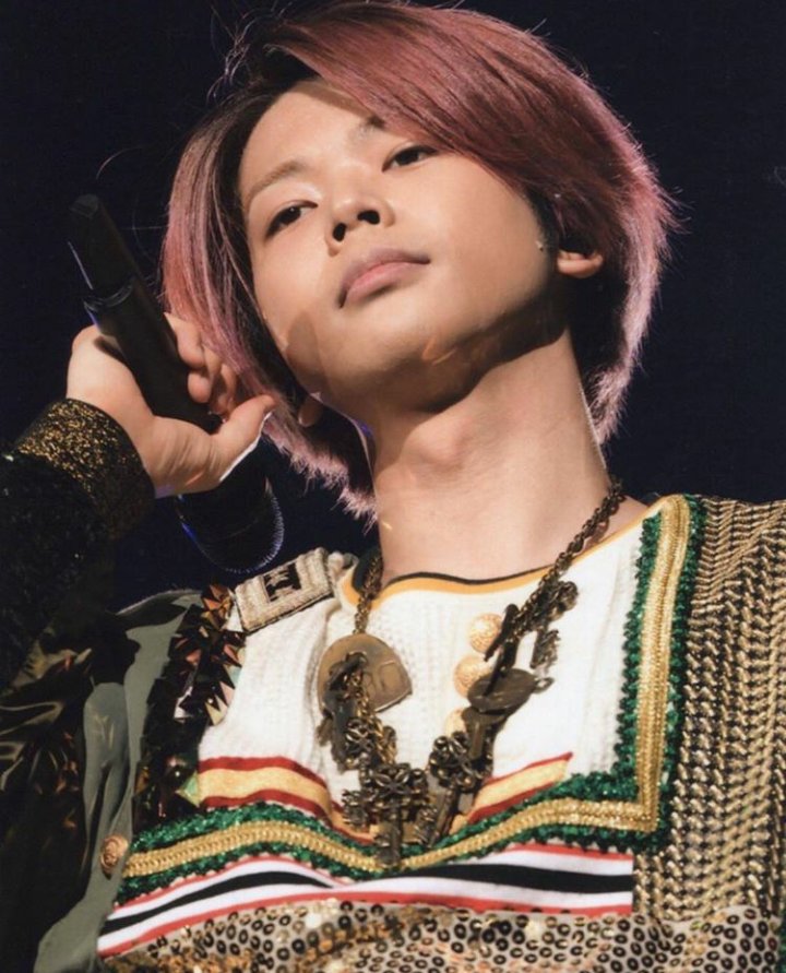 news_takamasuda's tweet photo. 泣いたって 笑ったって

明日はやってくるから

涙まで晴れるような笑顔で歌うよ

N

E

W

S

フォローしてくれた人は俺が守ります。
そして話しかけてくれたらすぐに飛んでいきます笑笑
#リツイートした人で気になった人お迎え 
#絡みたい人RT 
#パーナさんと仲良くなりたい https://t.co/97bSF8C7KH