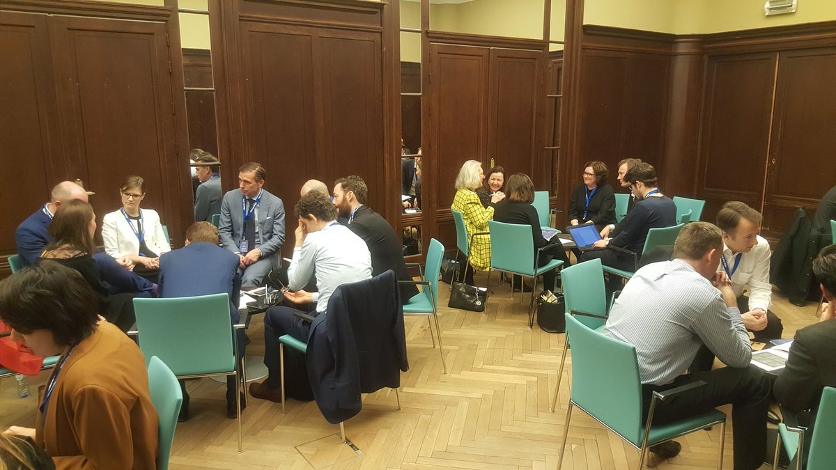 mmarinucci's tweet photo. #OpenInnovation leaders of EU putting their brain together: share best practices @ #css2017 @SEP_EU @MindTheBridge https://t.co/0pMODZ67EH