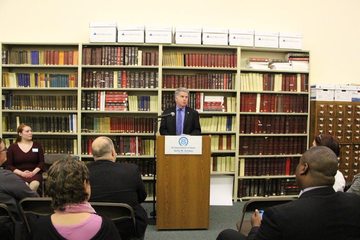 RISecState's tweet photo. Check out photos from our latest #GalleryTalk featuring #USArchivist @Dferriero #Archives #RIArchives #RIHistory #History https://t.co/T3R4PBLwQl https://t.co/kcCtAJtLof