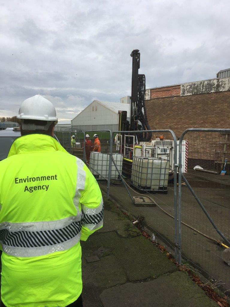 GeoscienceEA's tweet photo. Officers from @EnvAgencyYNE are currently investigating a former textile manufacturing facility in Northumberland for #solvents in #groundwater. Using sonic drilling techniques we are assessing the nature of the pollution & associated risks posed to the wider environment #Part2A https://t.co/xtqb3GkgIK