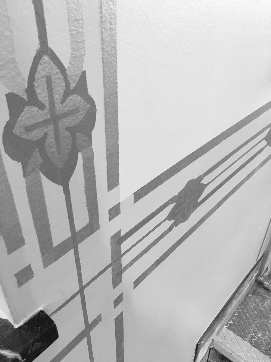 olcpbuffalo's tweet photo. Art Deco, anyone? 6 days, and counting! #artdeco #StAmbrose #church #renovations #olcp https://t.co/xMxbgzoMof