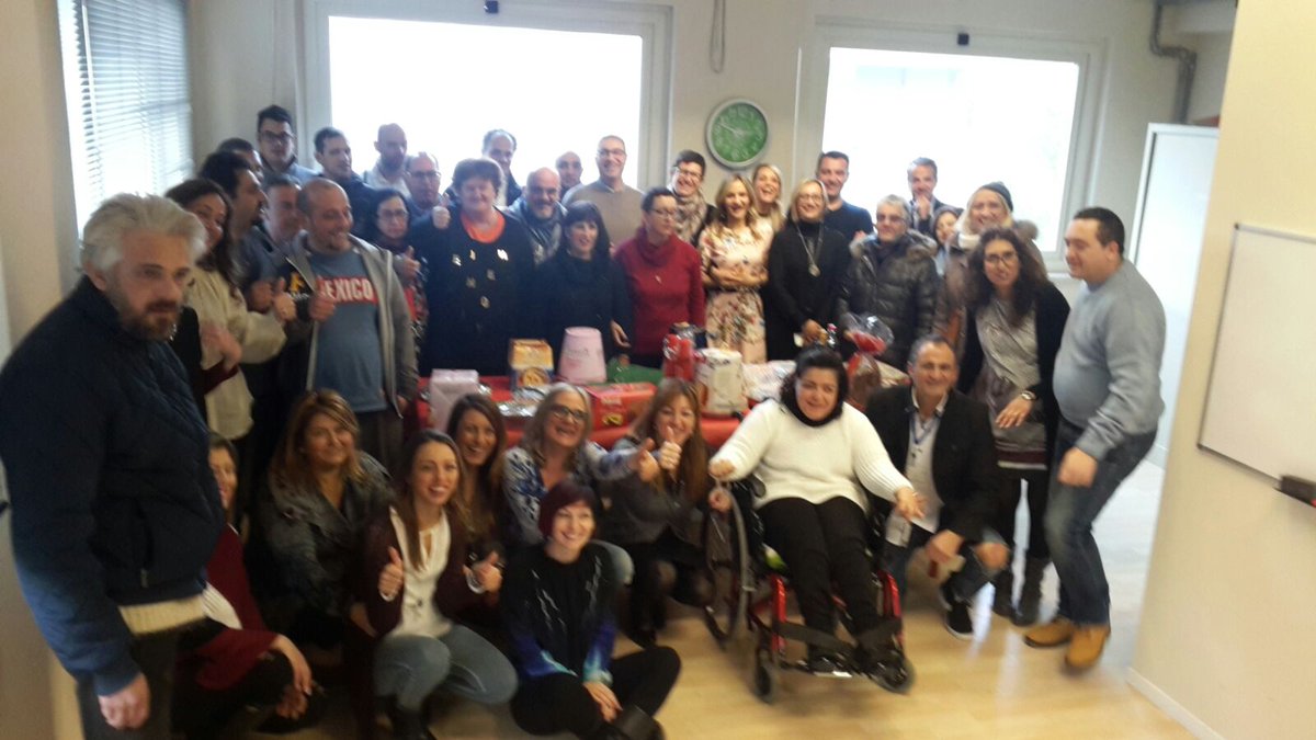 Al centro diurno per disabili psichici di #Pescara per augurare #BuonNatale a tutti i #ragazzi e alle loro famiglie! 🎄❤️