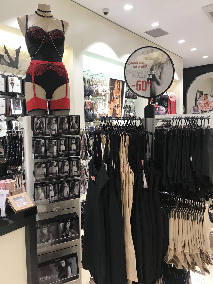 Completa el teu look de festa! segona peça emmotlladora i segon accessori al 50% 😍 #12daysofgifts  #hunkemollerlleida