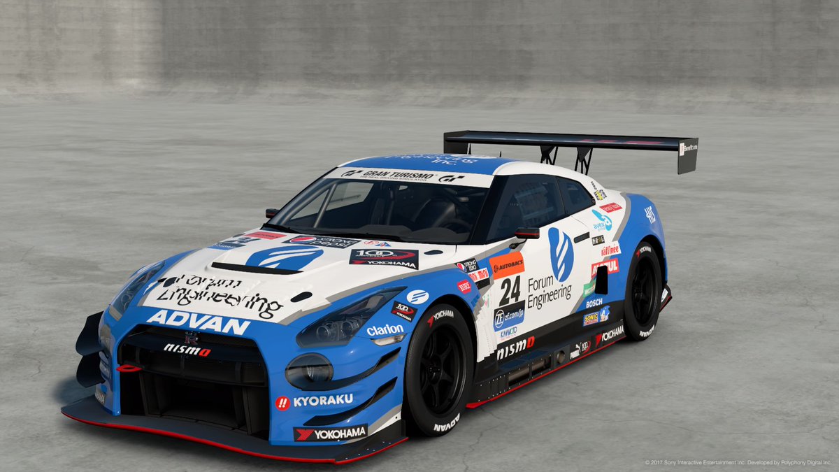 aquabluesky747's tweet photo. こちらも99%完全版 車体以外は違わないと言えるレベル #forumengineering #sroad #craft #GTSLivery #GTSport #supergt #GT500 #nismo #gtr #kondo https://t.co/ewGiFU5nQO