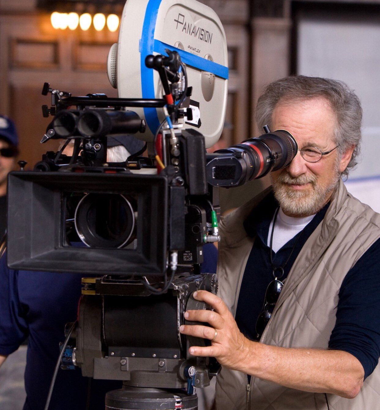 Happy 71st birthday, Steven Spielberg! What s your favourite Spielberg moment ? 