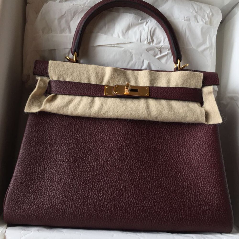 The French Hunter on X: Kelly 25 Rouge Grenat Togo GHW #C #hermes #birkin  #kelly #constance #handbags #luxury  / X