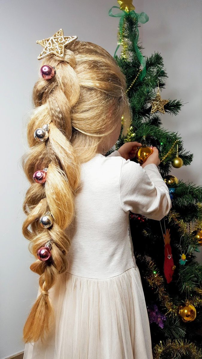 Tasha Kay On Twitter An Easy Christmas Hairstyle For