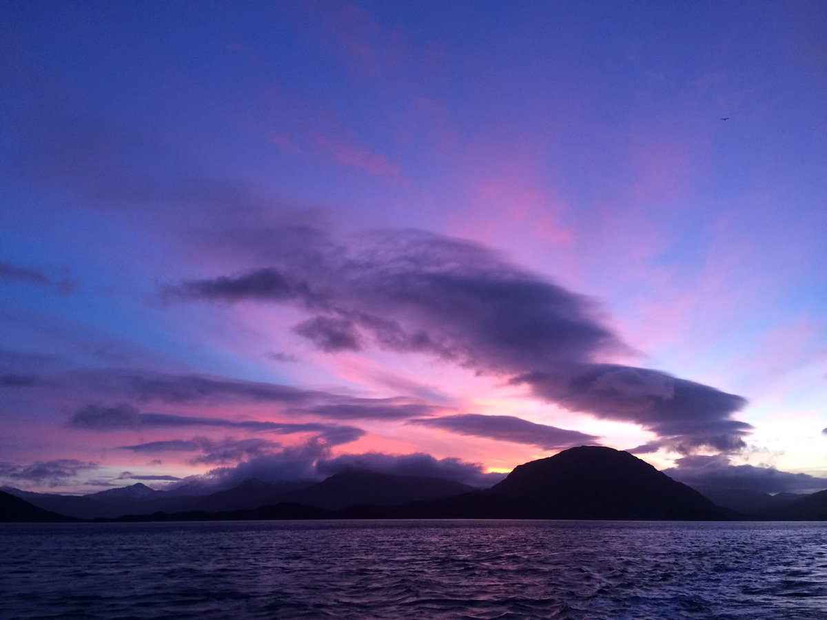 ruairidhm82's tweet image. Monday Morning Blues.