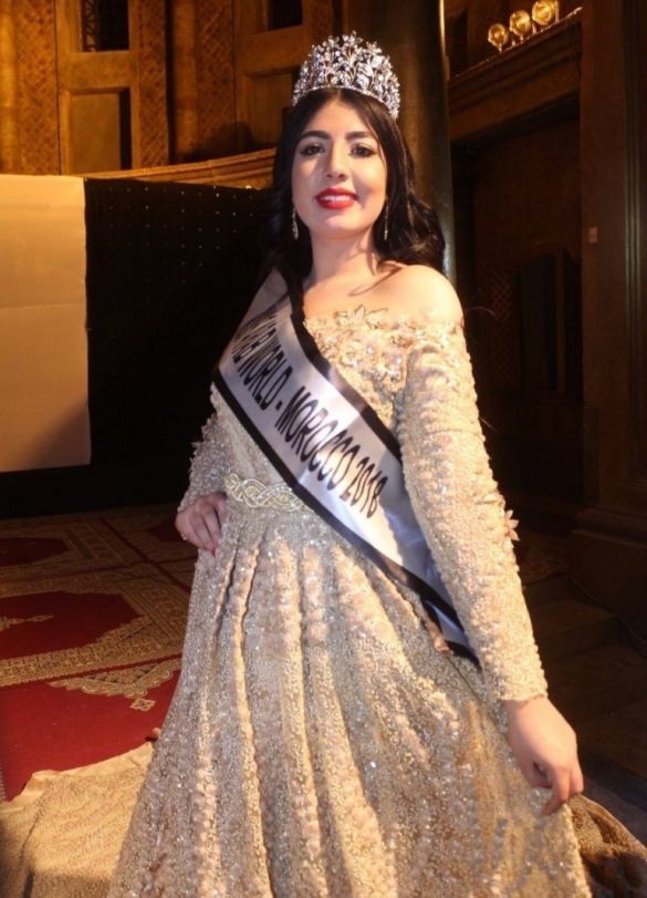 Le360fr's tweet photo. #Égypte: la Marocaine #SherineHosni élue #MissArabWorld 2017
https://t.co/87QfhXXSUM https://t.co/xSI93kzu0w
