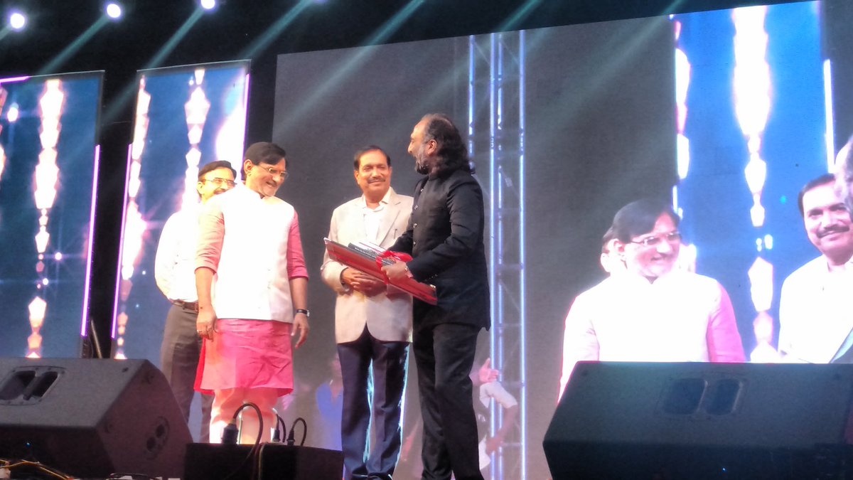visitdnhdd's tweet photo. Sai Ram Dave at the #DamanDanceMania @prafulkpatel @Sajjan95 @PMOIndia @CollectorDaman @VisitDiu @tourism_sil #EventsInDaman #VisitDDnDNH @tourismgoi @incredibleindia https://t.co/uT0JJ50RQf