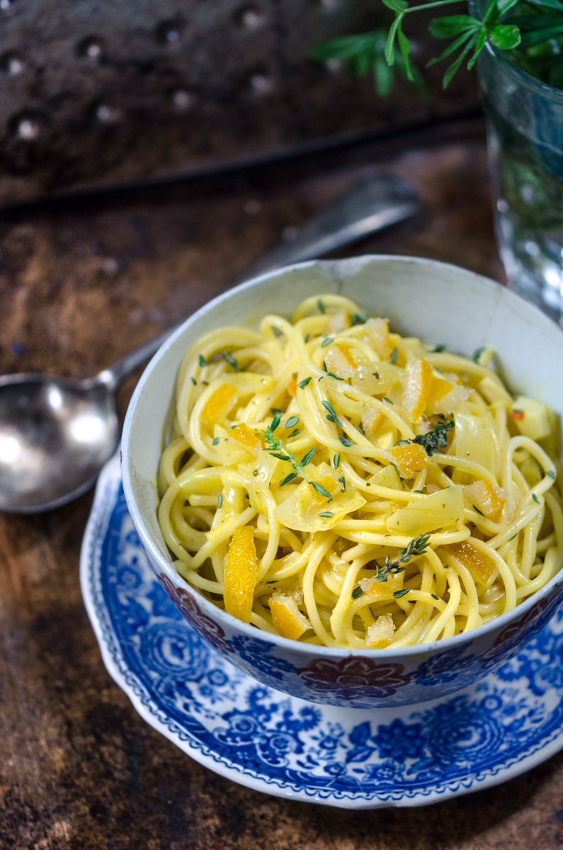 kadyskitchen's tweet photo. New stocking of #behindthehalfdoor @TheKitchenWhisk Wicklow St, Dublin 🙌🏼😍 here we have our delish lemon spaghetti 😍 https://t.co/k7kKwVDf0c